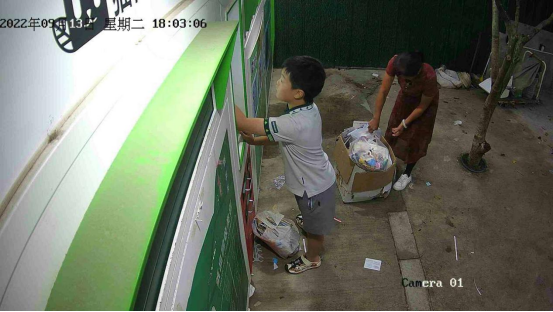 華展貓先生，智能廢品回收箱，廢品回收加盟，舊衣服回收柜