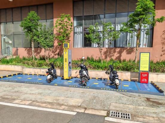 電動自行車無線充電樁，電動摩托車無線充電站，電動兩輪車智能無線充電，共享電單車智能無線充電樁